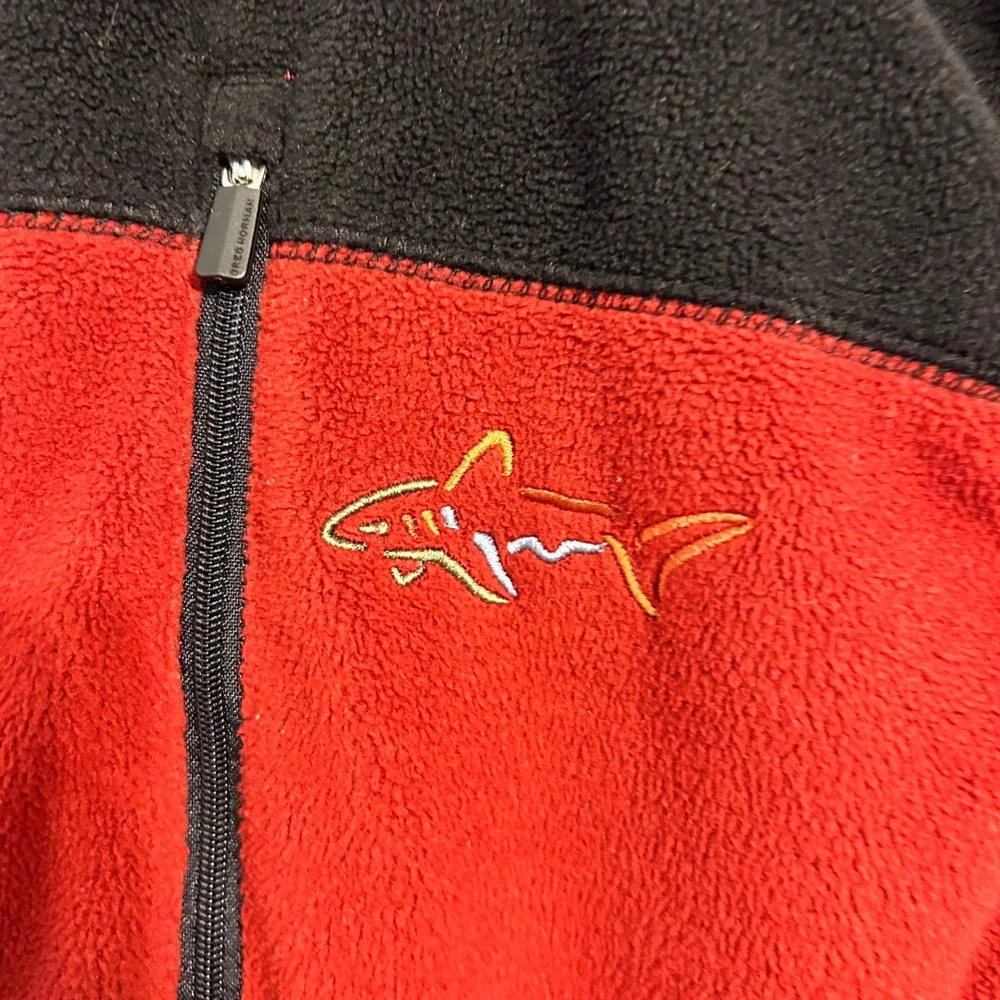 Greg Norman Mens‎ Fleece Golf Vest Full Zip Black Red Shark Logo Size M